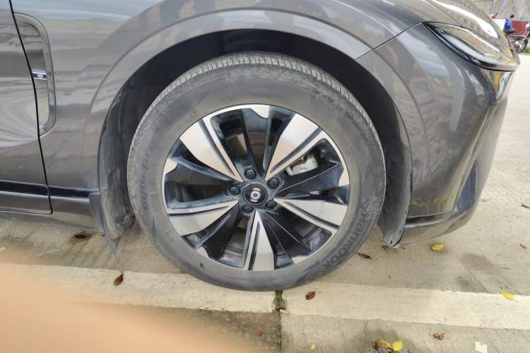 Used CHANGAN NEVO A07 2023 Range-Extended 200 Max Right Front Wheel Hub