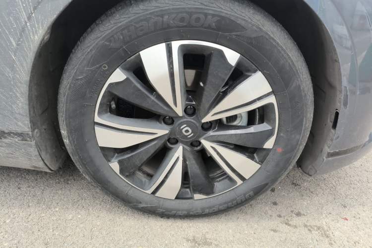 Used CHANGAN NEVO A07 2023 Range-Extended 200 Max Right Front Wheel Hub