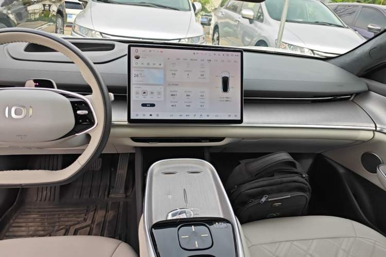 Used CHANGAN NEVO A07 2023 Range-Extended 200 Max Audio And AC Panel