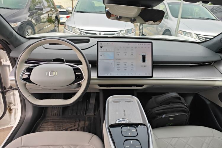 Used CHANGAN NEVO A07 2023 Range-Extended 200 Max Center Console