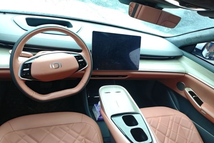 Used CHANGAN NEVO A07 2023 Range-Extended 200 Pro Center Console