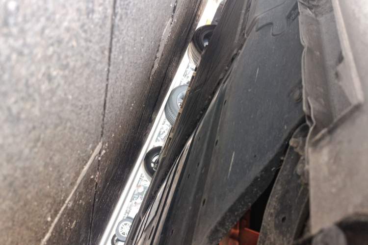 Used CHANGAN NEVO A07 2023 Range-Extended 200 Pro Chassis Rear Left