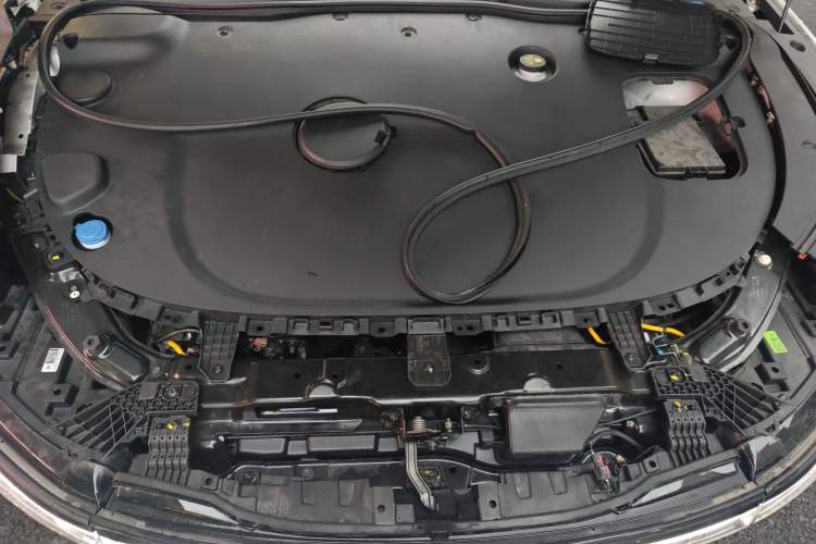 Used CHANGAN NEVO A07 2023 Range-Extended 200 Pro Engine Bay