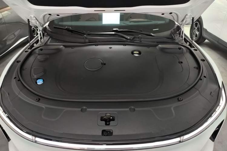 Used CHANGAN NEVO A07 2023 Range-Extended 200 Max Engine Bay