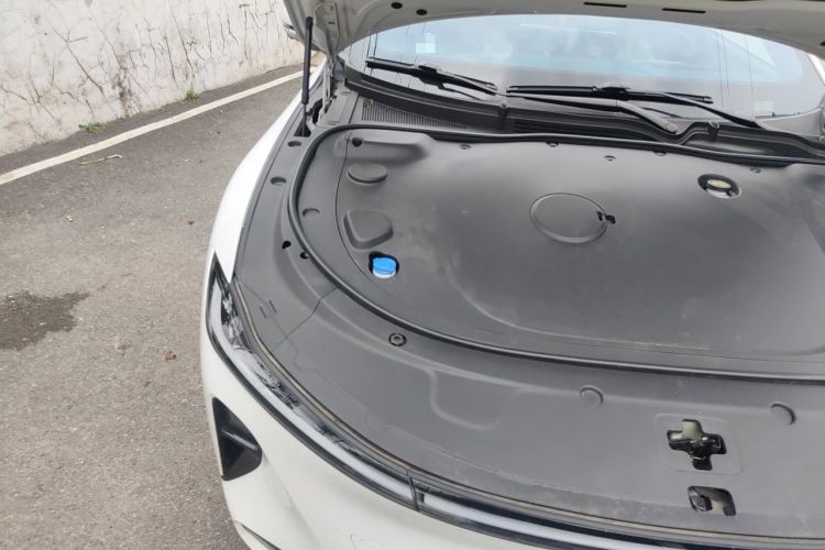 Used CHANGAN NEVO A07 2023 Range-Extended 200 Air Engine Bay Right