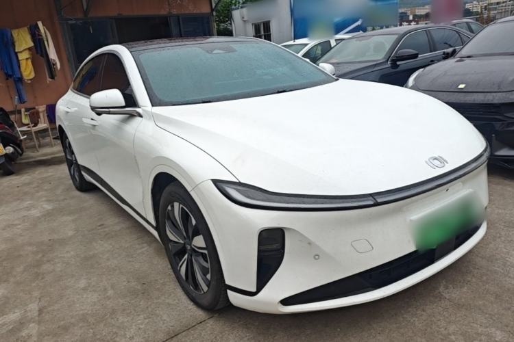 Used CHANGAN NEVO A07 2023 Range-Extended 200 Pro Front Right 45 Deg