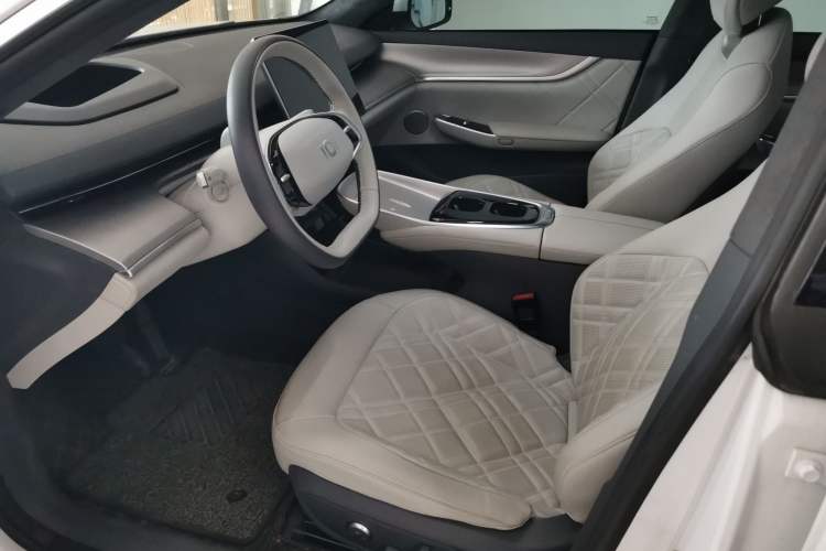 Used CHANGAN NEVO A07 2023 Range-Extended 200 Max Interior 1