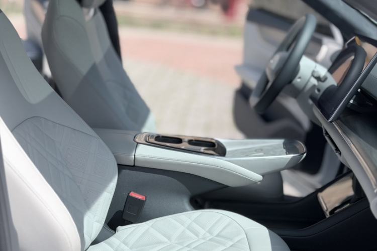 Used CHANGAN NEVO A07 2023 Range-Extended 200 Pro Interior 6