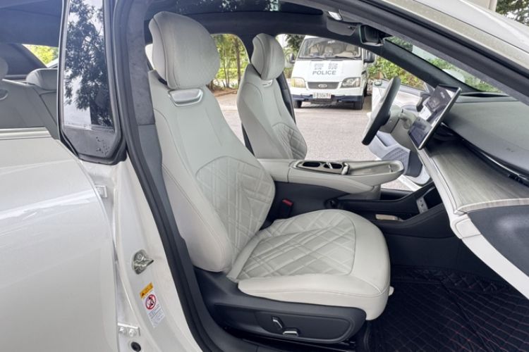 Used CHANGAN NEVO A07 2023 Range-Extended 200 Pro Interior 8