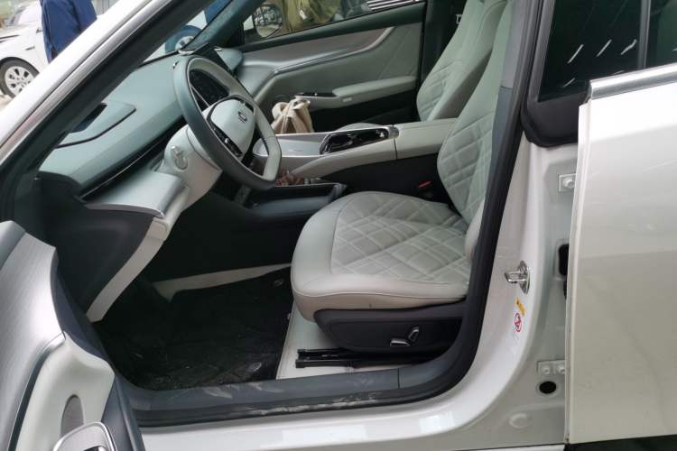 Used CHANGAN NEVO A07 2023 Pure Electric 515 Pro Left Front Seat