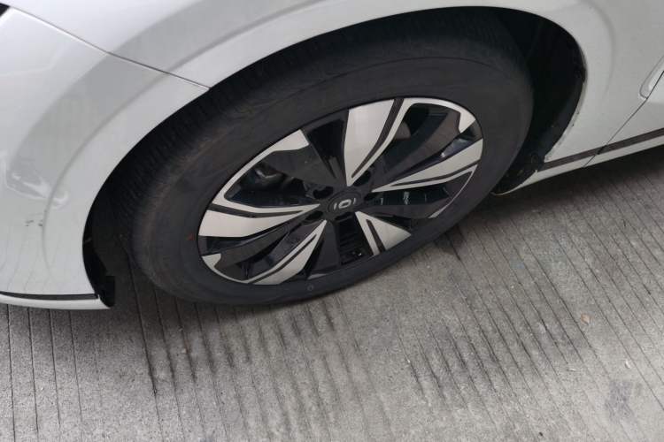 Used CHANGAN NEVO A07 2023 Pure Electric 515 Pro Left Front Wheel Hub