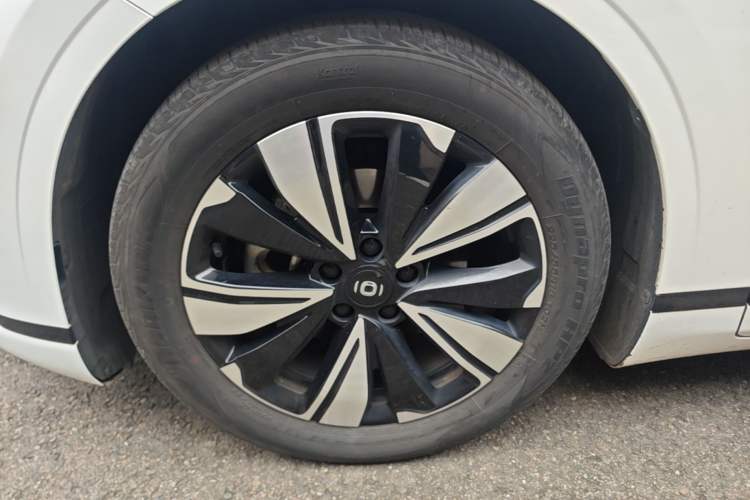 Used CHANGAN NEVO A07 2023 Range-Extended 200 Max Left Front Wheel Hub