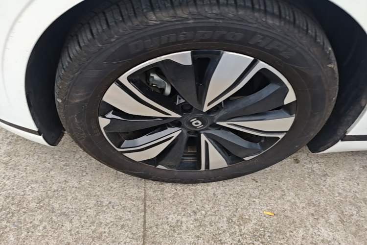 Used CHANGAN NEVO A07 2023 Range-Extended 200 Pro Left Front Wheel Hub
