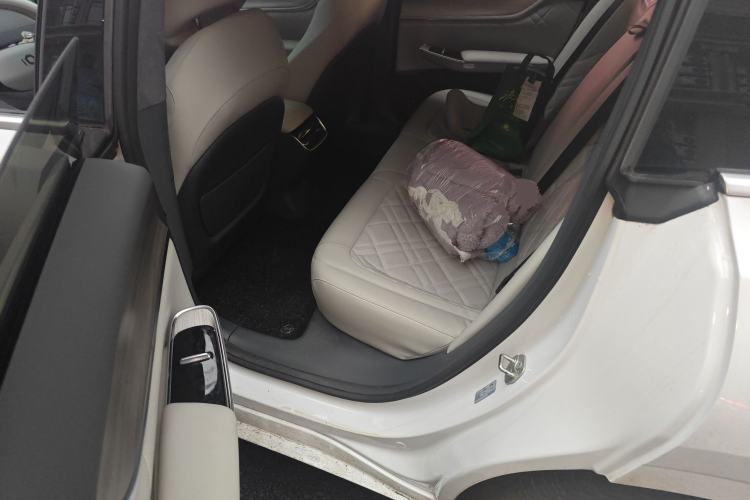 Used CHANGAN NEVO A07 2023 Range-Extended 200 Pro Left Rear Seat
