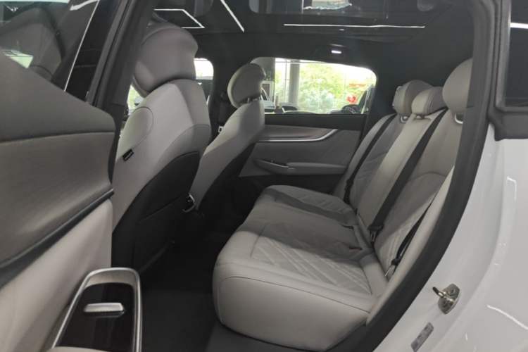 Used CHANGAN NEVO A07 2023 Range-Extended 200 Max Left Rear Seat