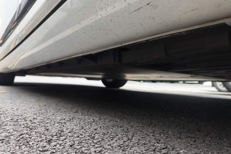 Used CHANGAN NEVO A07 2023 Pure Electric 515 Pro Left Side Sill