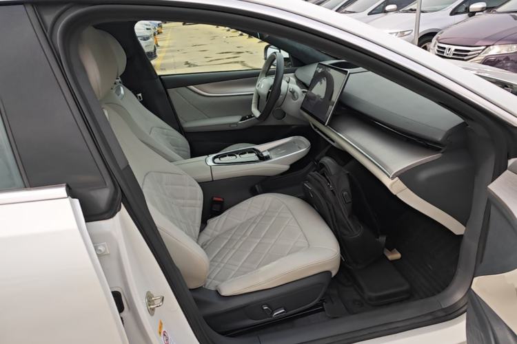 Used CHANGAN NEVO A07 2023 Range-Extended 200 Max Right Front Seat