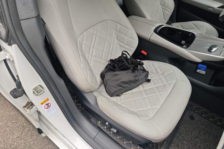Used CHANGAN NEVO A07 2023 Range-Extended 200 Max Right Front Seat