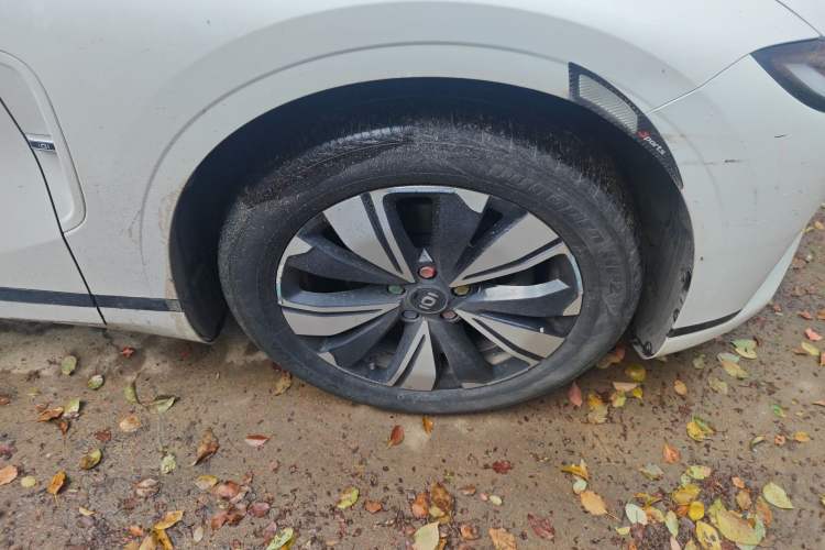 Used CHANGAN NEVO A07 2023 Range-Extended 200 Air Right Front Wheel Hub