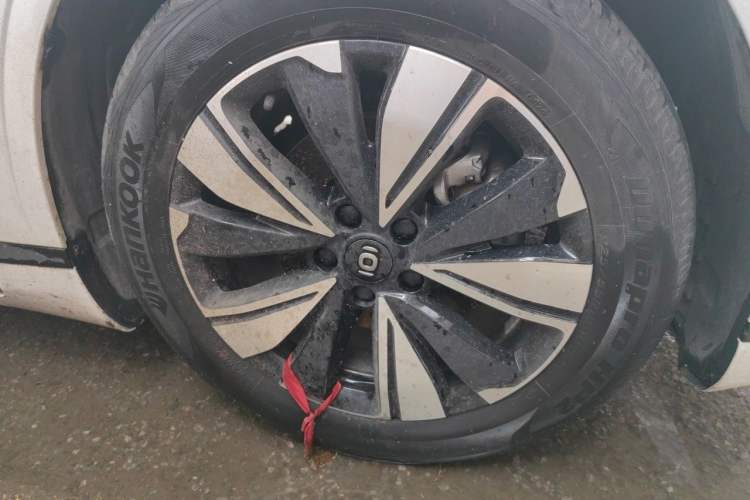 Used CHANGAN NEVO A07 2023 Range-Extended 200 Pro Right Front Wheel Hub