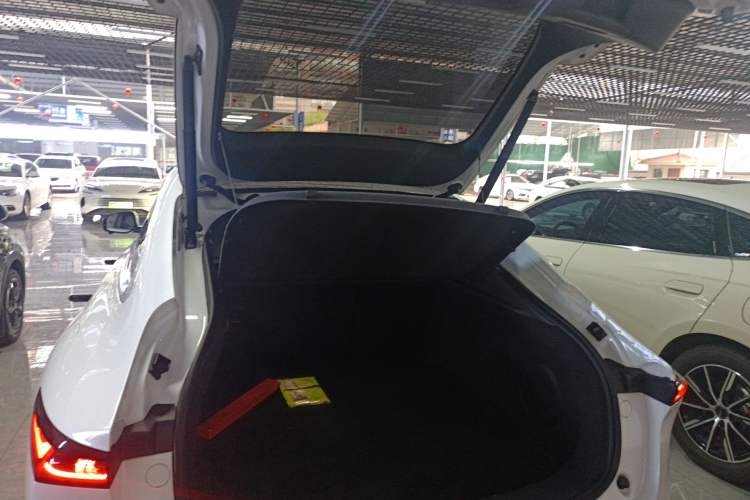 Used CHANGAN NEVO A07 2023 Range-Extended 200 Max Trunk