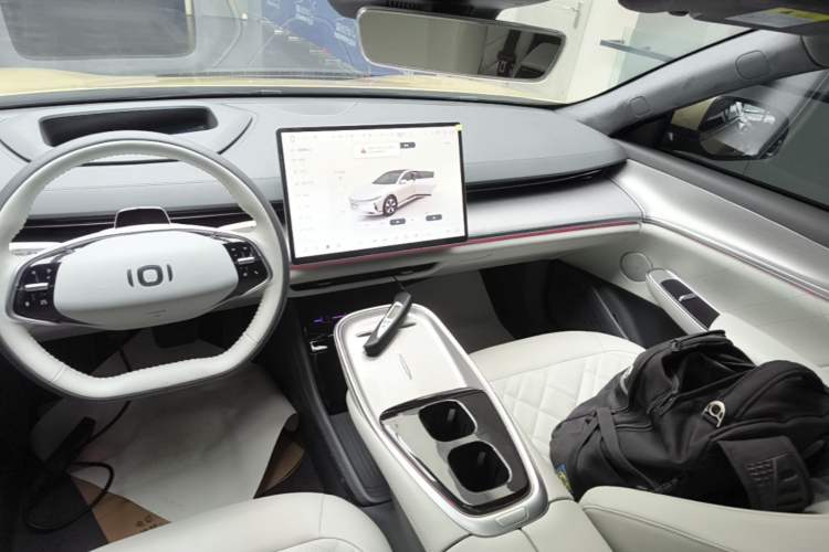 Used CHANGAN NEVO A07 2023 Range-Extended 200 Max Audio And AC Panel