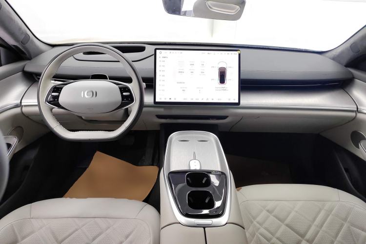 Used CHANGAN NEVO A07 2023 Range-Extended 200 Max Center Console