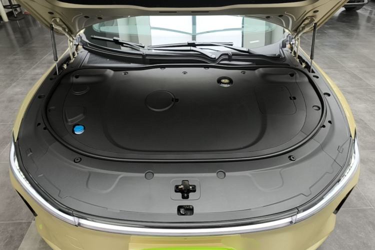Used CHANGAN NEVO A07 2023 Range-Extended 200 Max Engine Bay