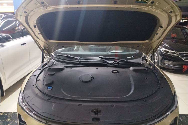 Used CHANGAN NEVO A07 2023 Range-Extended 200 Max Engine Bay