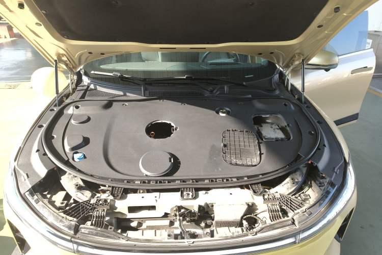 Used CHANGAN NEVO A07 2023 Range-Extended 200 Max Engine Bay