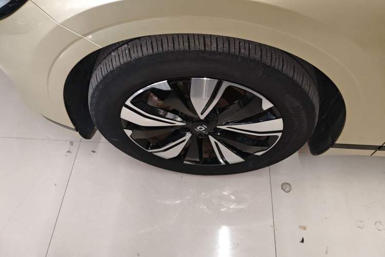Used CHANGAN NEVO A07 2023 Range-Extended 200 Max Exterior 1