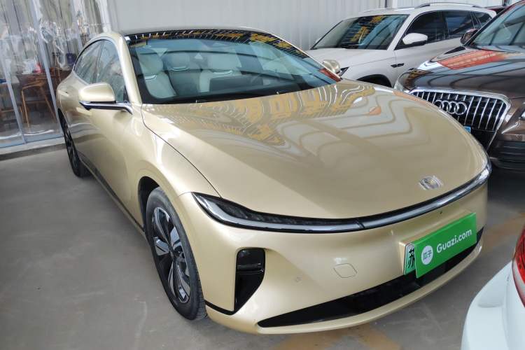 Used CHANGAN NEVO A07 2023 Range-Extended 200 Max Exterior 2