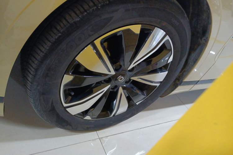 Used CHANGAN NEVO A07 2023 Range-Extended 200 Max Exterior 7
