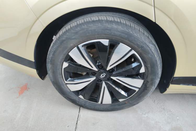 Used CHANGAN NEVO A07 2023 Range-Extended 200 Max Exterior 8
