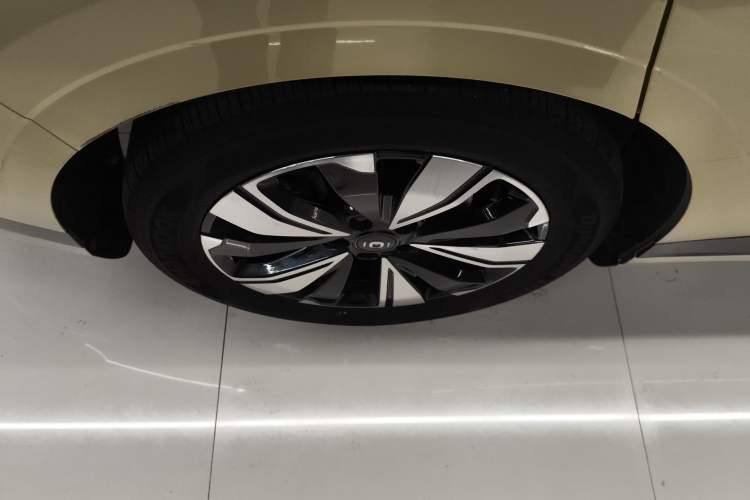 Used CHANGAN NEVO A07 2023 Range-Extended 200 Max Exterior 8