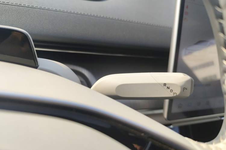Used CHANGAN NEVO A07 2023 Range-Extended 200 Max Gear Lever