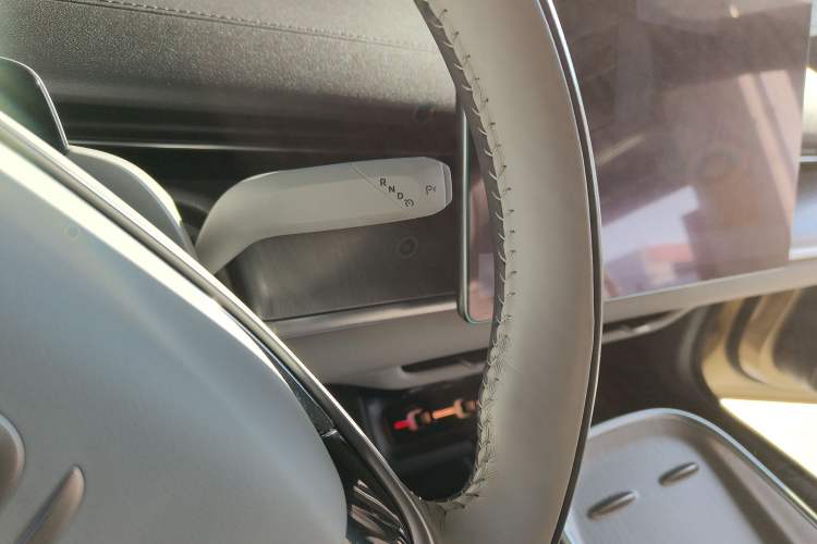 Used CHANGAN NEVO A07 2023 Range-Extended 200 Max Gear Lever