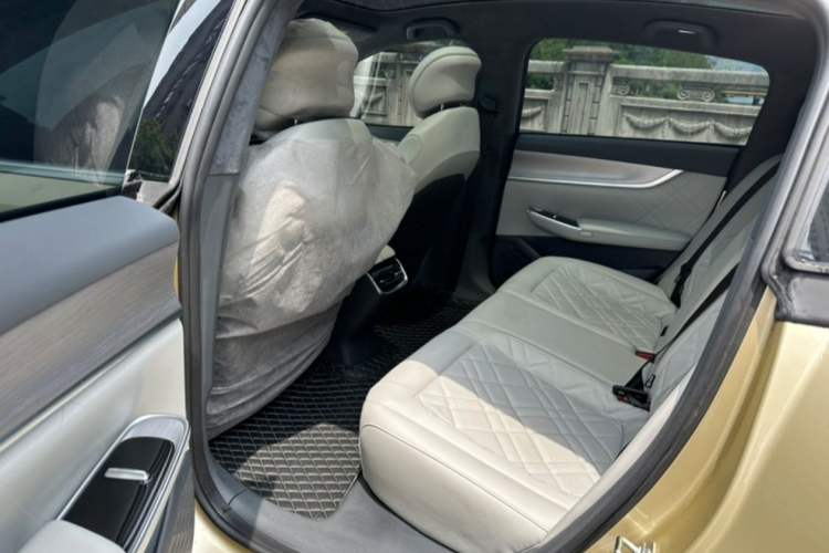 Used CHANGAN NEVO A07 2023 Range-Extended 200 Max Interior 2