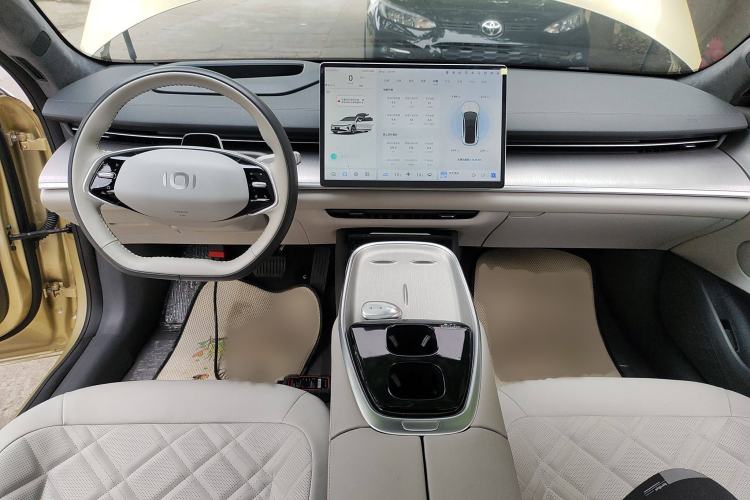 Used CHANGAN NEVO A07 2023 Range-Extended 200 Max Interior 2