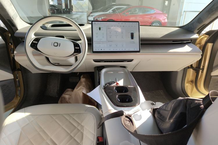 Used CHANGAN NEVO A07 2023 Range-Extended 200 Max Interior 2