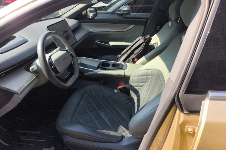 Used CHANGAN NEVO A07 2023 Range-Extended 200 Air Left Front Seat