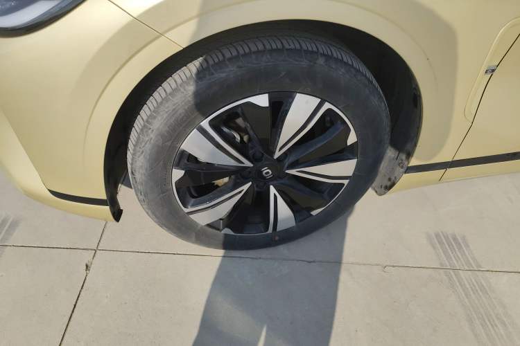 Used CHANGAN NEVO A07 2023 Range-Extended 200 Max Left Front Wheel Hub