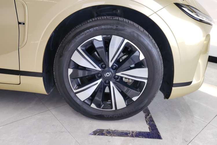 Used CHANGAN NEVO A07 2023 Range-Extended 200 Max Left Front Wheel Hub