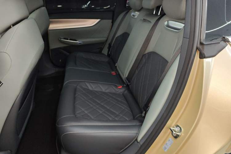 Used CHANGAN NEVO A07 2023 Pure Electric 515 Pro Left Rear Seat