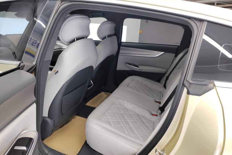 Used CHANGAN NEVO A07 2023 Range-Extended 200 Max Left Rear Seat