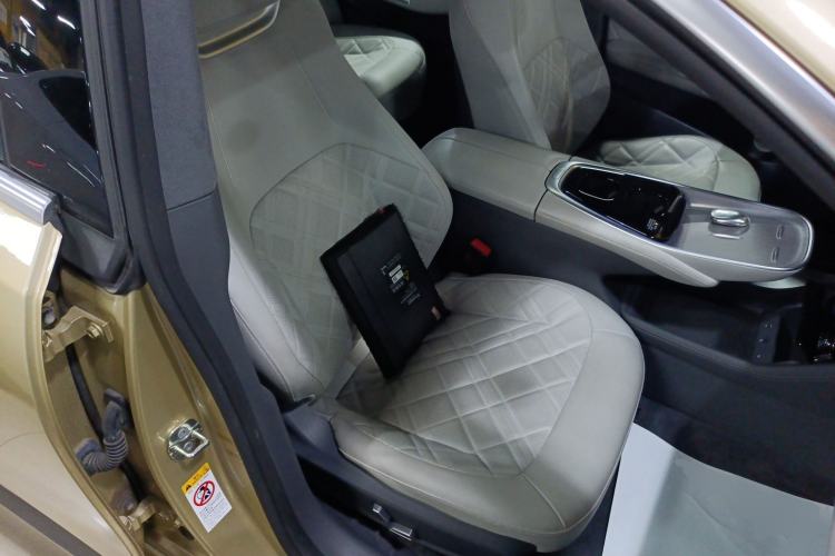 Used CHANGAN NEVO A07 2023 Range-Extended 200 Max Right Front Seat