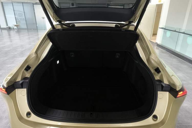 Used CHANGAN NEVO A07 2023 Range-Extended 200 Max Trunk