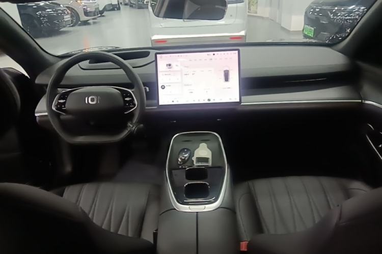 Used CHANGAN NEVO A07 2024 All-Electric "True Fragrance" Edition 710 Flagship Model Center Console