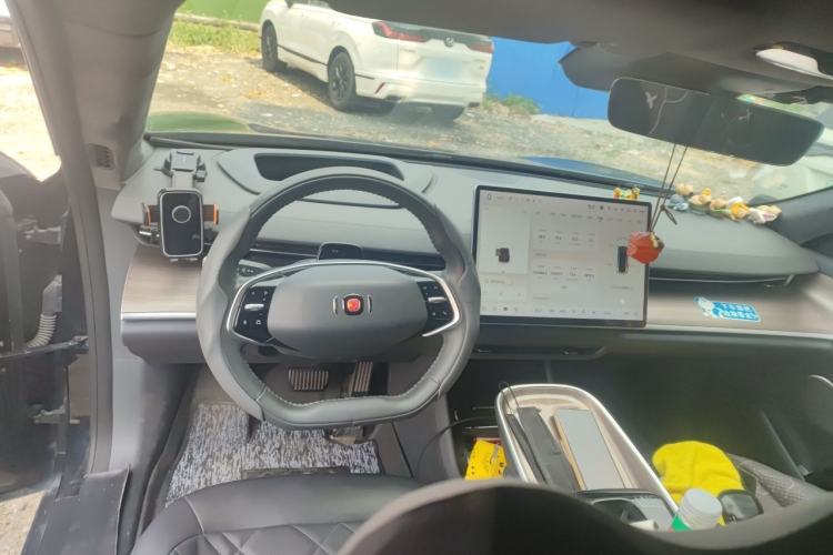 Used CHANGAN NEVO A07 2024 All-Electric "True Fragrance" Edition 710 Flagship Model Center Console