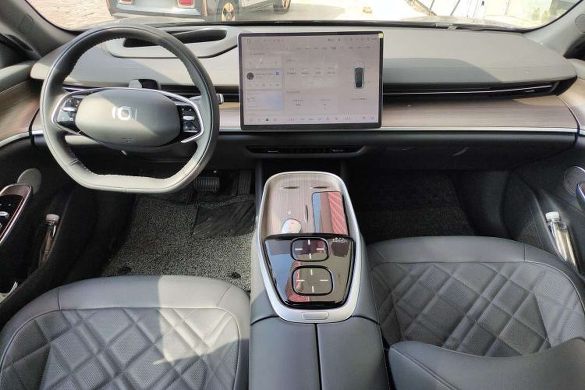 Used CHANGAN NEVO A07 2024 Pure Electric "True Fragrance" Edition 515 Prestige Model Center Console